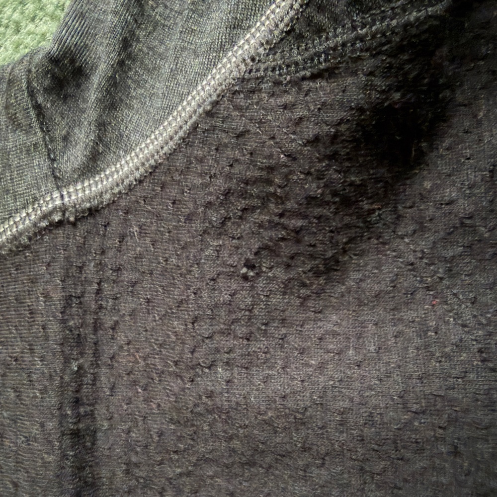 Icebreaker Wool Baselayer Half Zip - L - Picture 4 of 5